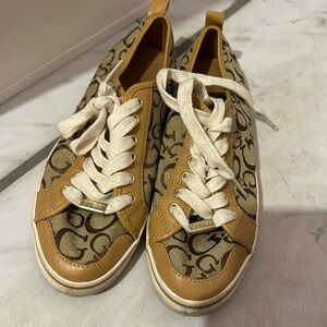 Brown Guess sneakers